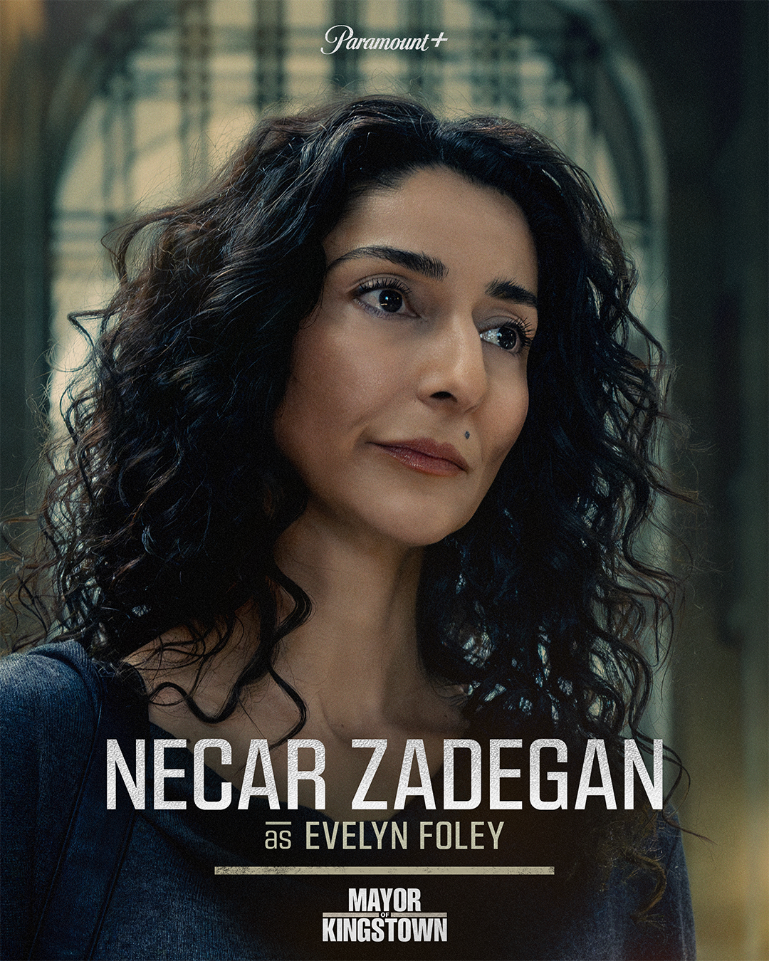 22729_MYOK_S3_Character_Cards_Batch2_SO_ORG_IG_4x5_2160x2700_Evelyn